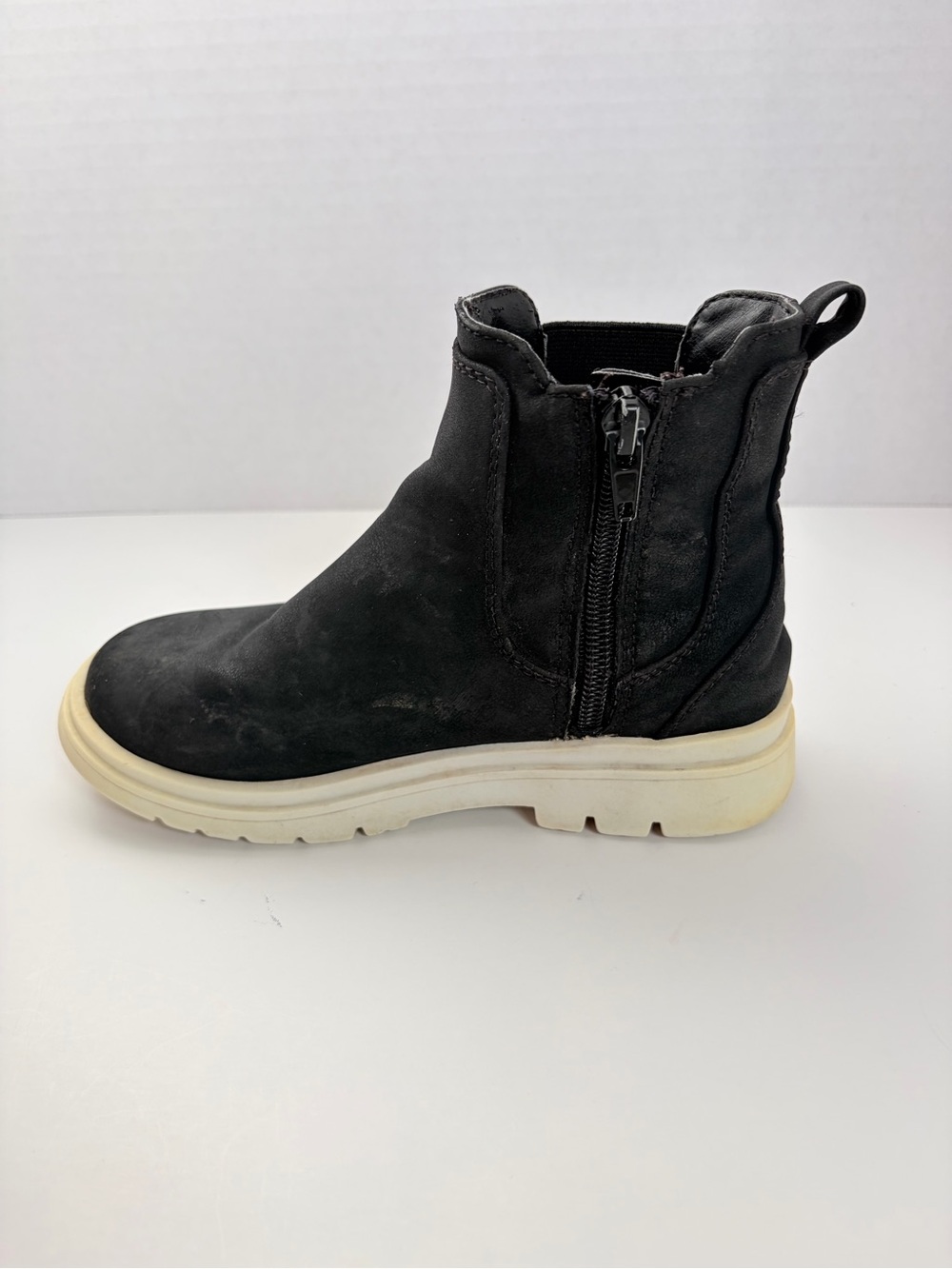 Treasure And Bond Chelsea Boots Lug Sole Combat Shoes Cream Black Kids Size 13